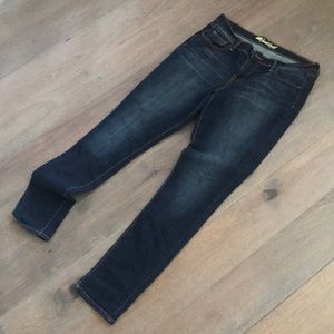 Old Navy Women’s Skinny Jeans